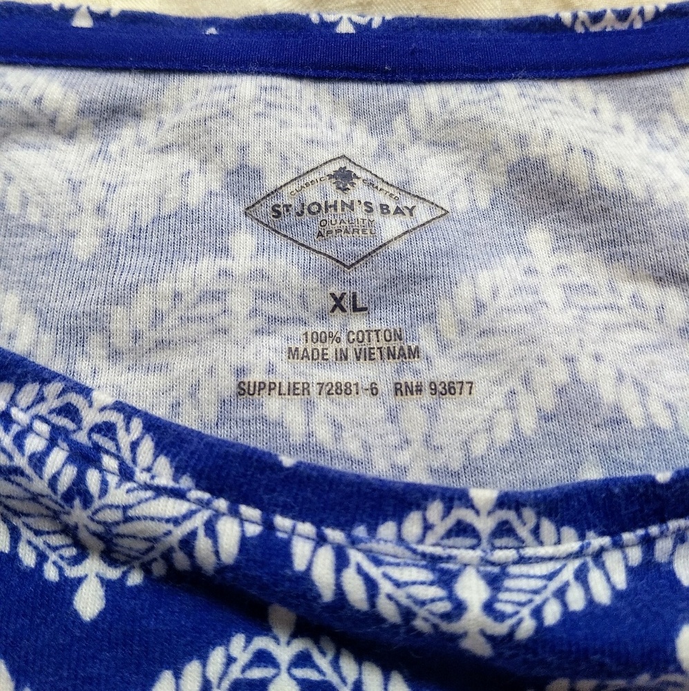 St John's Bay Shirt Size XL Chevron Leaves Print - Picture 2 of 8